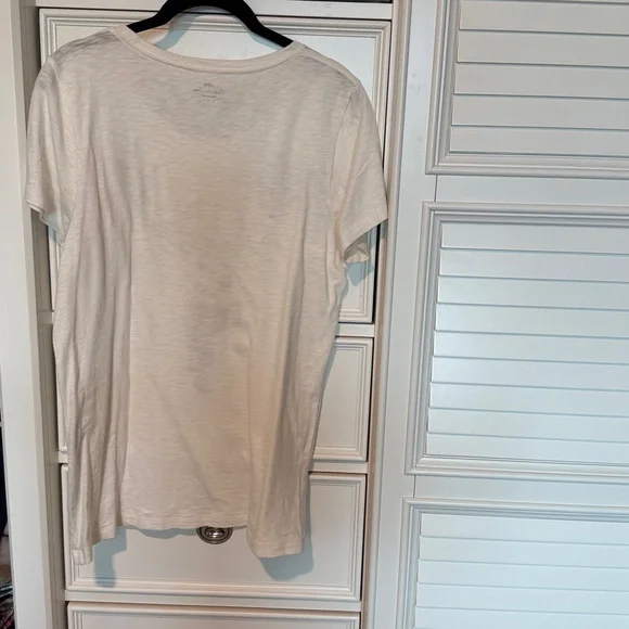 J. Crew cream Reindeer beaded collector Graphic Tee. Medium - Picture 5 of 9